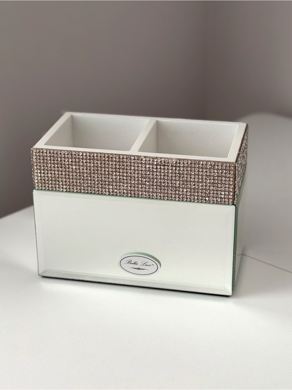 Bella Lux Mirrored Rhinestone Makeup Brush
Holder Organizer Vanity Desk Decor